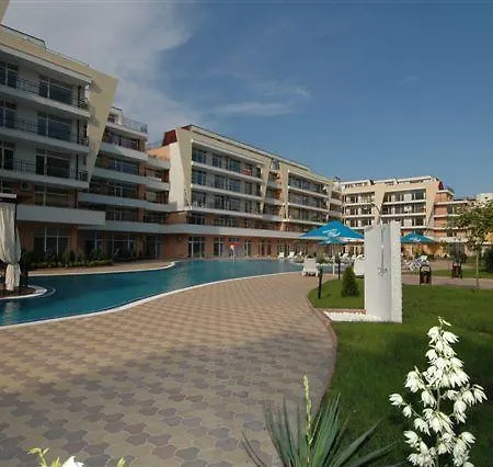 Bautik In Grand Kamelia Апартамент *