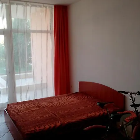Апартамент Bautik In Grand Kamelia Слънчев бряг