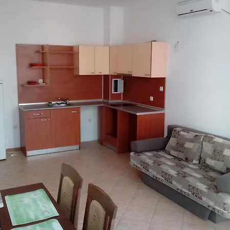 Apartman Bautik In Grand Kamelia